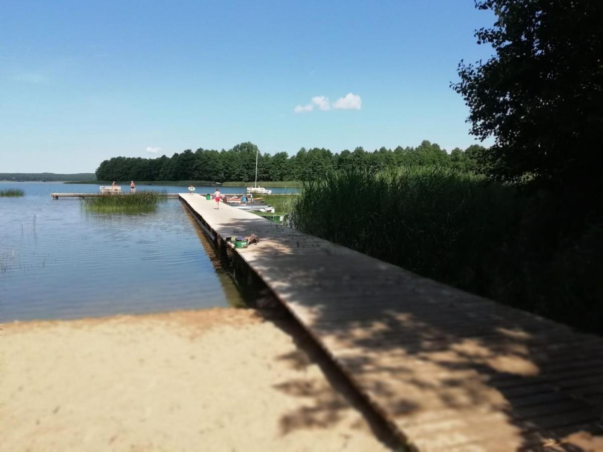 Mazury Dom Olus Nad Jeziorem Sasek Wielki Z Goraca Balia Z Funkcja Jakuzzi Ferienhaus Szczytno (Warmian-Masurian)